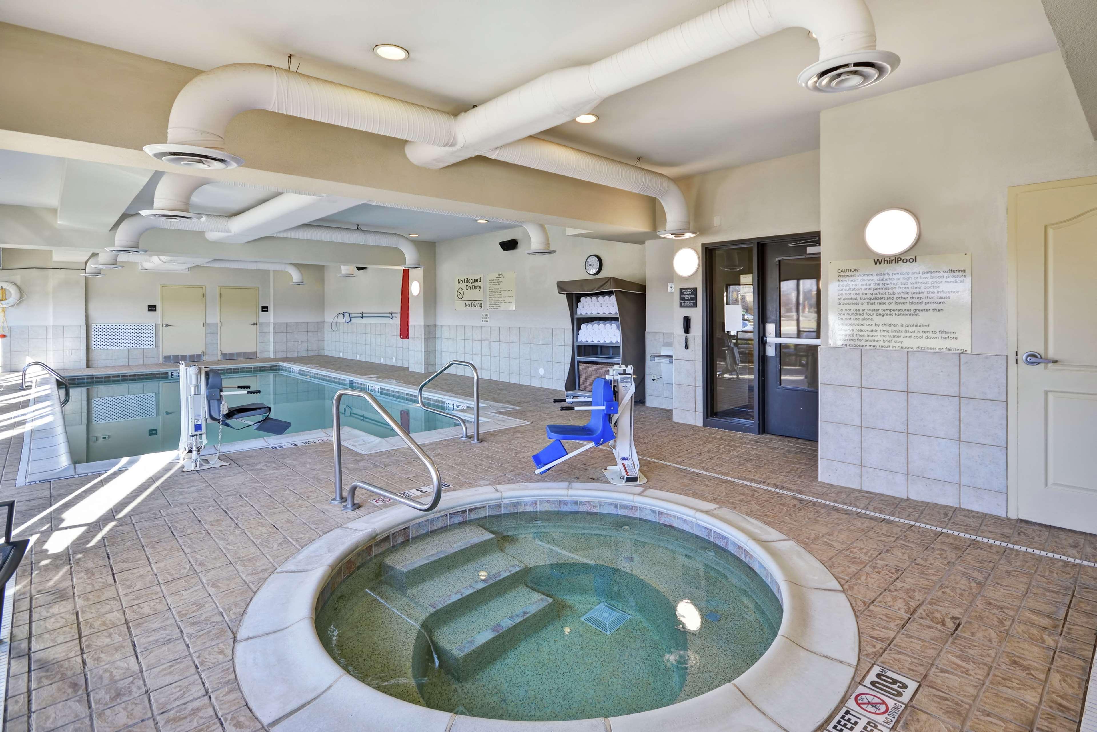 Hampton & Columbus-easton Area Hotel 3*